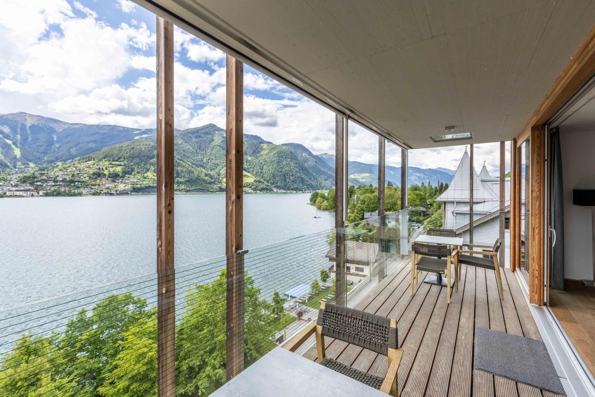 Bellevue Residences - Luxurious Lakeside Apartments Целль-ам-Зеє Екстер'єр фото